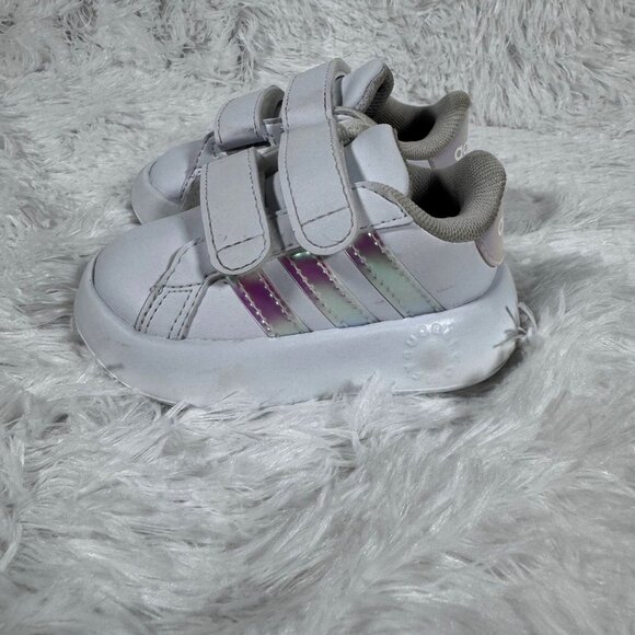 Kids Adidas Grand Court 2.0 Sz 4 - Picture 4 of 8